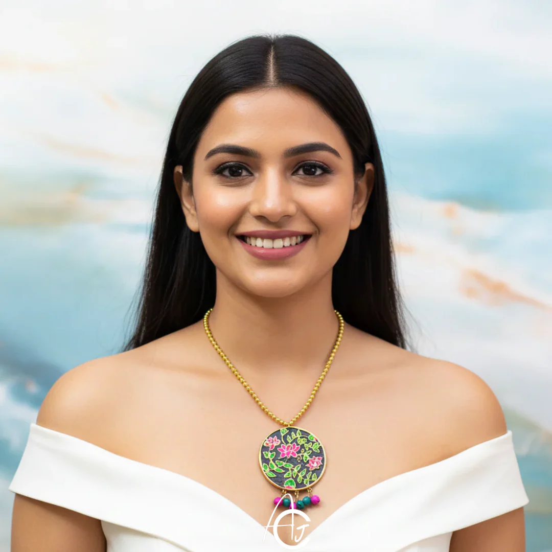 Statement Necklace, Handpainted : Handmade - Image 3