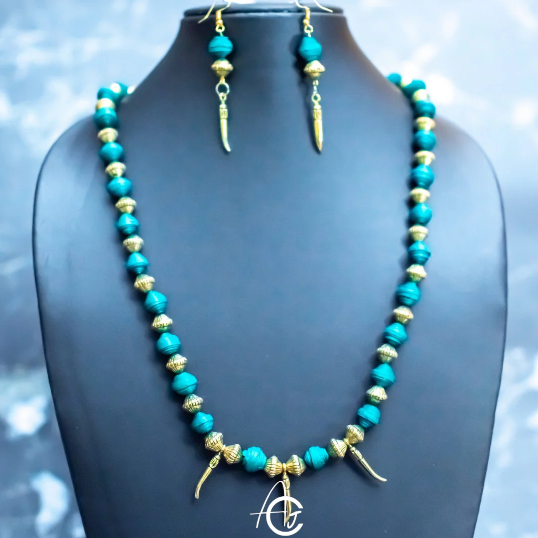 Beads Necklace Set : Handmade - Image 4