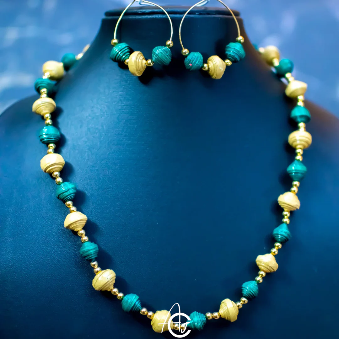 Beads necklace set : Handmade - Image 4