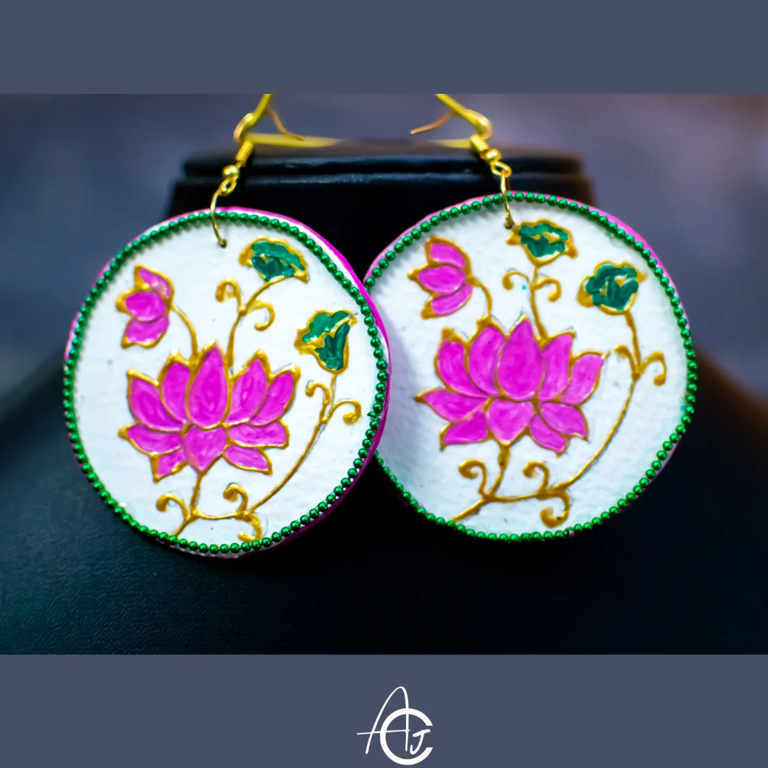 Statement earrings, Handpainted : Handmade - Image 5