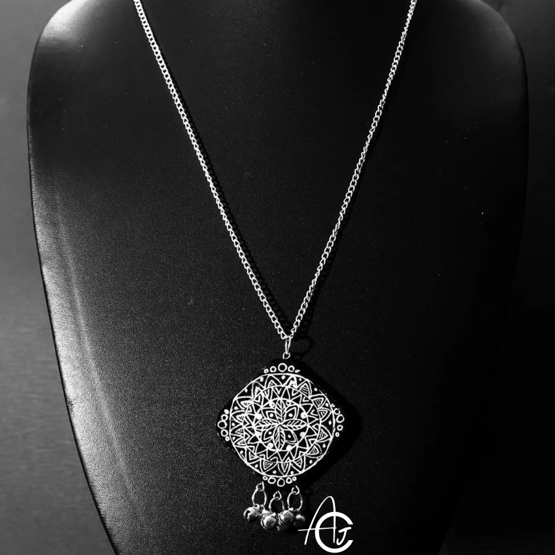 Statement Necklace set, Handpainted : Handmade - Image 5