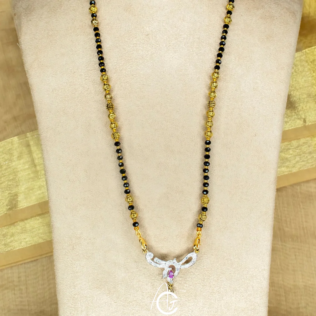 Pavana Mangalsutra : Handmade - Image 4