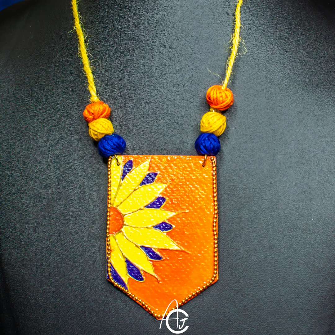 Statement Necklace, Handpainted : Handmade - Image 4